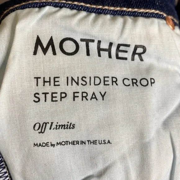 NWT MOTHER The Insider Crop Step Fray Jean in Off Limits - Picture 11 of 16